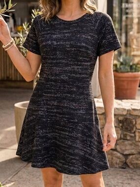 LOFT Charcoal Knit Dress 🖤 Textured Pattern Elegant Chic Classic Style